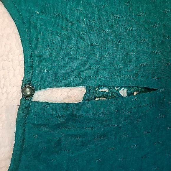 MAURICES BLOUSE SIZE M - Picture 6 of 6